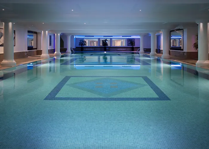 Leonardo Royal City - Tower OfHotel Londres